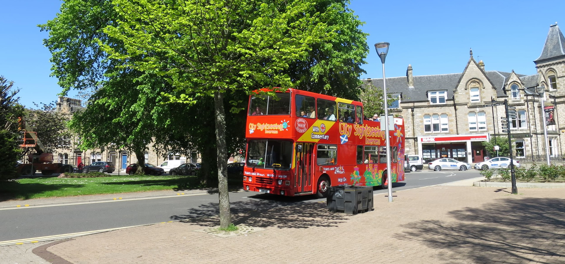City Sightseeing bus in Inverness