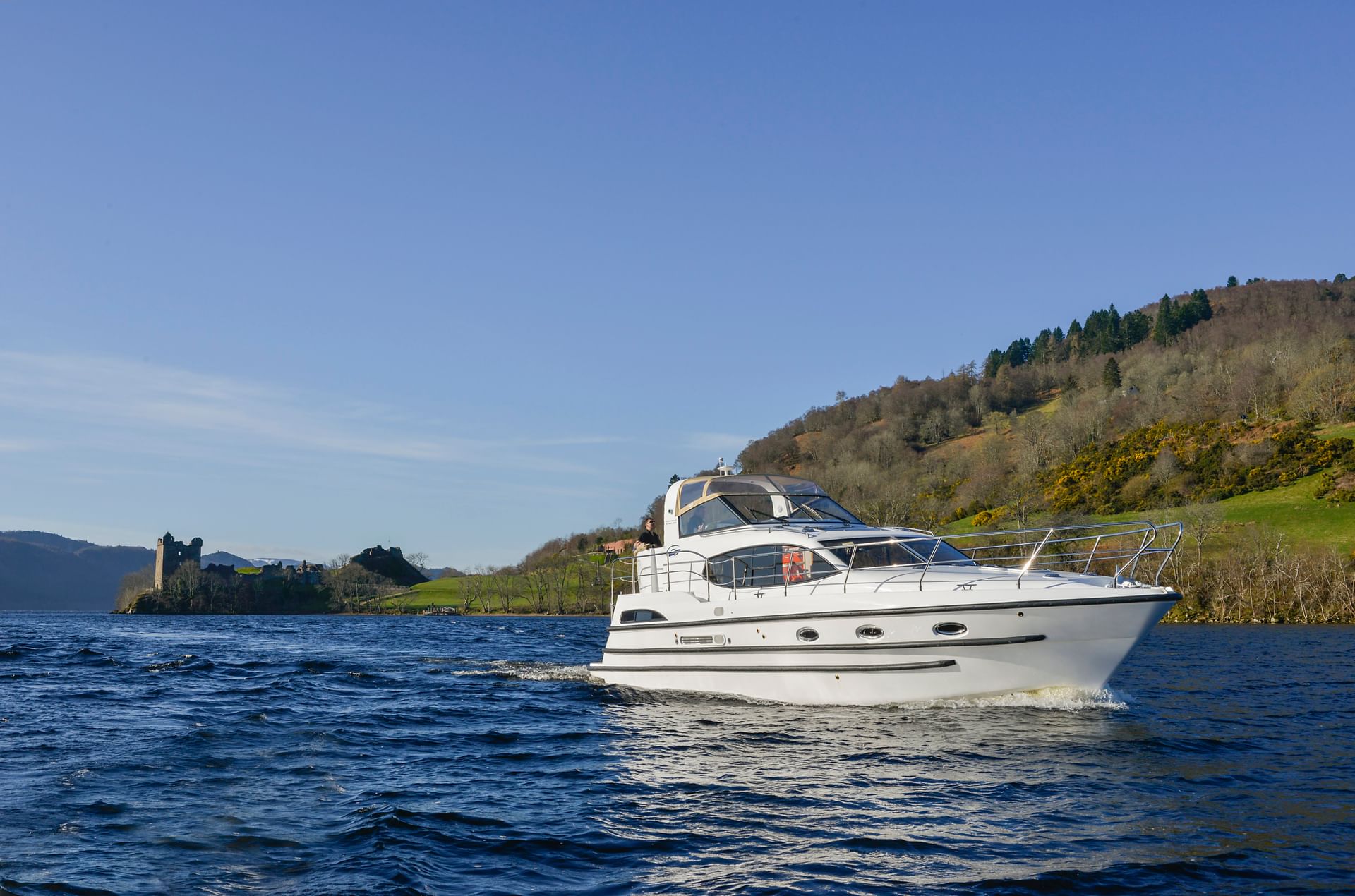 Caley cruisers boat on loch ness