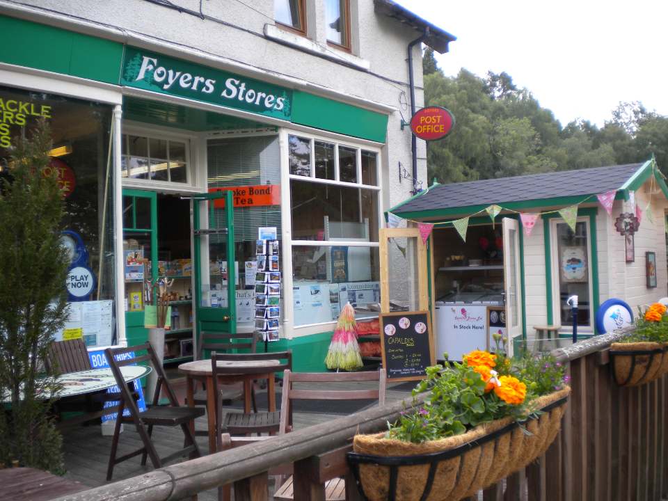 Foyers stores