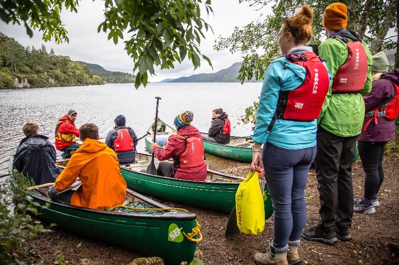 Canoe Loch Ness