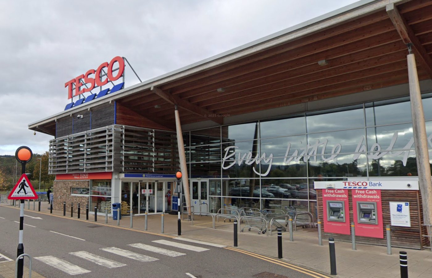 Tesco Dores